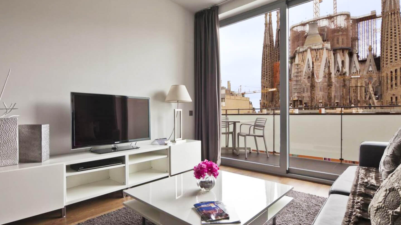 iguana-kvartira-barsa-1-gl